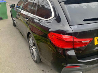 BMW 5 Series foto 3