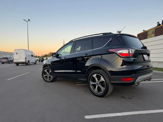 Ford Escape foto 2