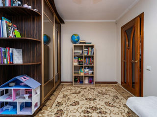 Apartament cu 3 camere, 68 m², Râșcani, Chișinău foto 8