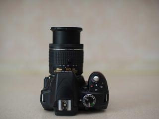 Nikon D3300 Kit (10.000 cadre) foto 1