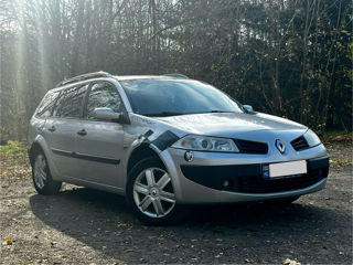 Renault Megane foto 2