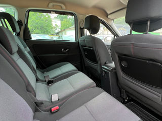 Renault Grand Scenic foto 9