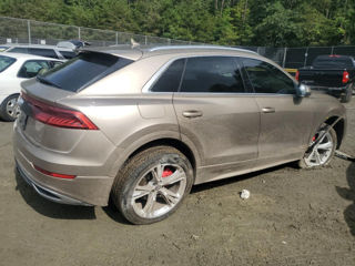 Audi Q8 foto 6