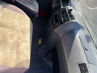 Toyota Hiace foto 8