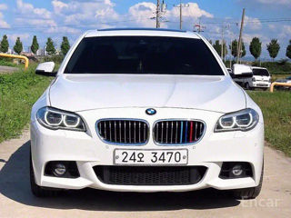 BMW 5 Series foto 3