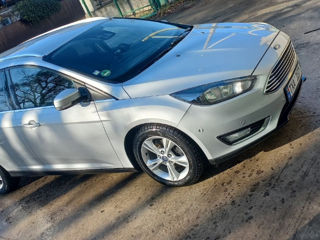 Ford Focus foto 2