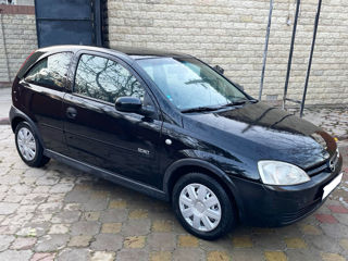 Opel Corsa foto 2