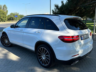 Mercedes GLC foto 5