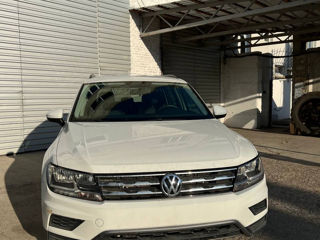 Volkswagen Tiguan foto 4