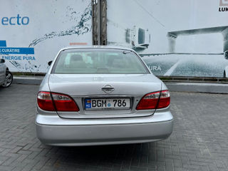 Nissan Maxima foto 4