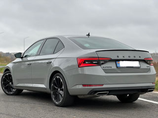 Skoda Superb foto 5