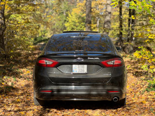 Ford Fusion foto 3