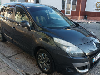 Renault Scenic foto 8