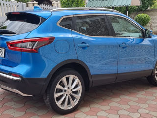 Nissan Qashqai foto 8