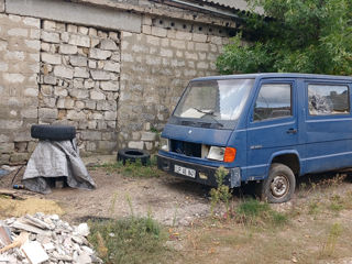 Mercedes МБ 100