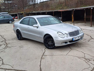 Mercedes E-Class