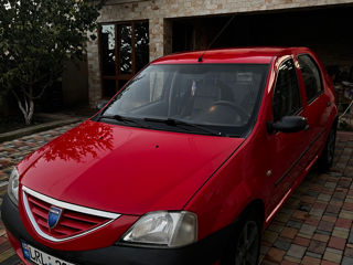 Dacia Logan foto 2