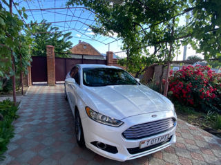 Ford Fusion foto 4