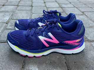 New Balance 880 v6. Размер 36,5. Оригинал. В отличном состоянии.