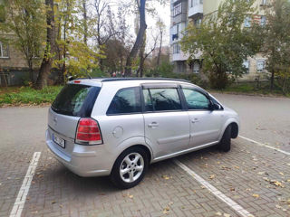 Opel Zafira foto 3