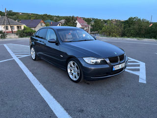 BMW 3 Series foto 7