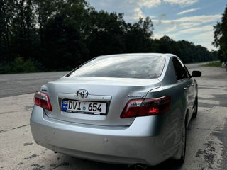 Toyota Camry foto 2