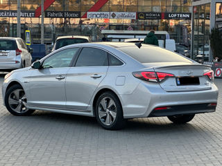 Hyundai Sonata foto 3