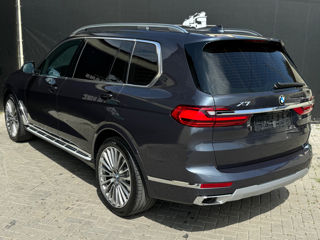 BMW X7 foto 6