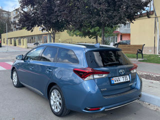 Toyota Auris foto 5