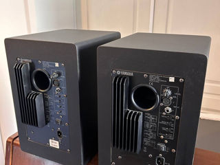 Студийные мониторы Yamaha HS80M фото 1
