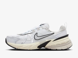 Nike v2k run (disponibili pina marți) foto 2