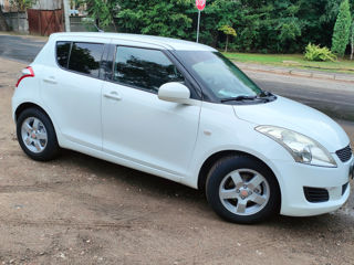 Suzuki Swift foto 4