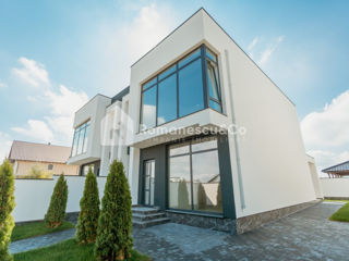 Vânzare duplex calitate premium în Durlești, 140mp+ 2,5 ari.