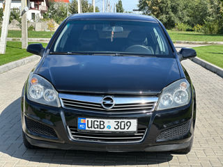 Opel Astra foto 3