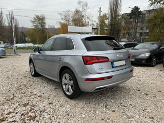 Audi Q5 foto 6