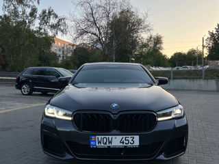 BMW 5 Series foto 3