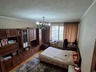 2-комн. кв., 57 м², 3/9 эт.