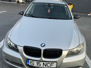 BMW 3 Series foto 4