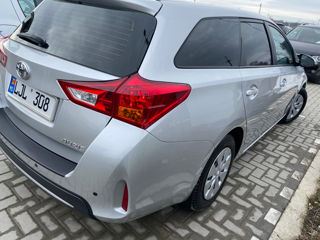 Toyota Auris foto 5