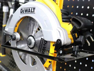 Ferastrau circular dewalt dwe560/ пила дисковая dewalt dwe560 foto 5