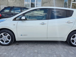 Nissan Leaf foto 2