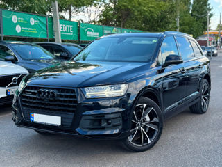 Audi Q7 foto 1