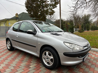 Peugeot 206 foto 4