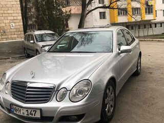 Mercedes E Class foto 9