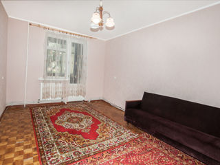 Apartament cu 3 camere, 70 m², Botanica, Chișinău foto 2