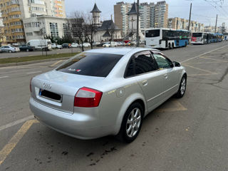 Audi A4 foto 2