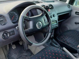 Volkswagen Caddy foto 6