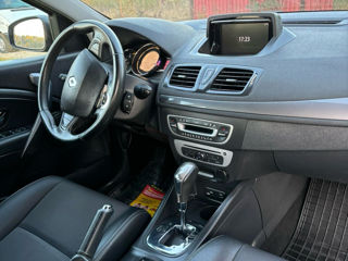 Renault Megane foto 8