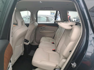 Volvo XC90 foto 9