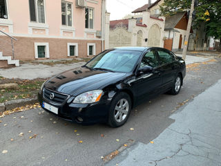 Nissan Altima foto 1